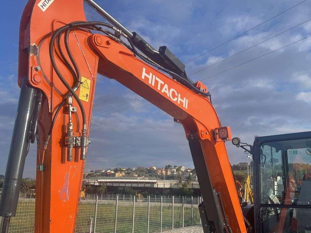 Hitachi ZX 55U-5 Photo 3