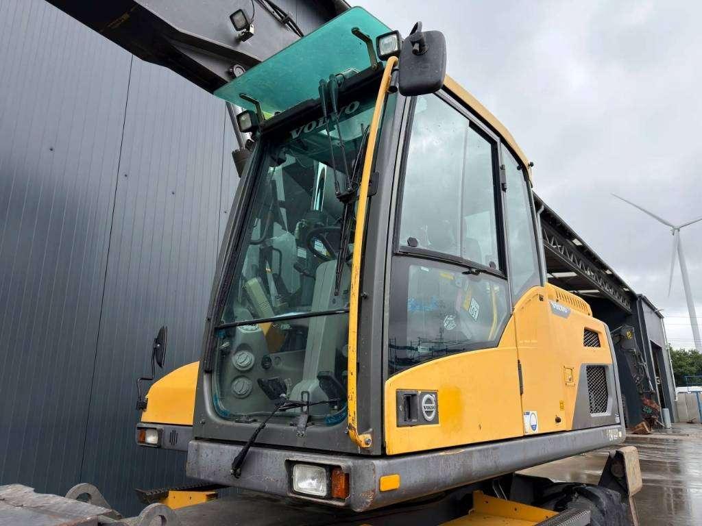 Volvo EW160D Photo 13