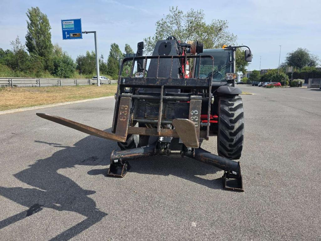 Manitou 13.35 Photo 9