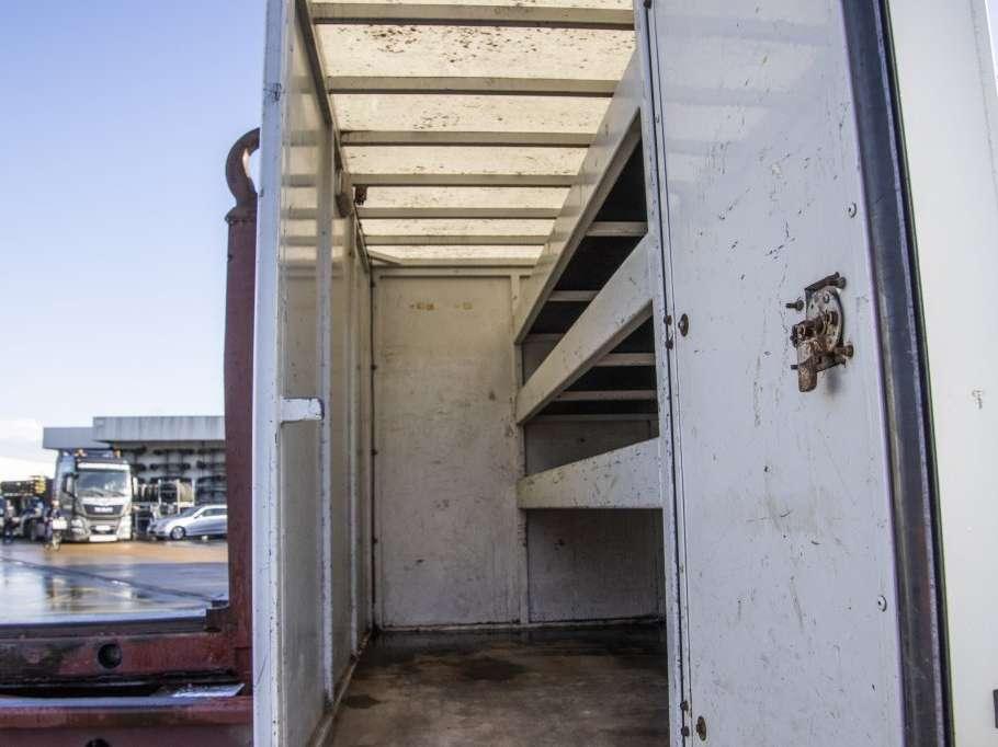 Iveco EUROCARGO 130E18 Photo 9