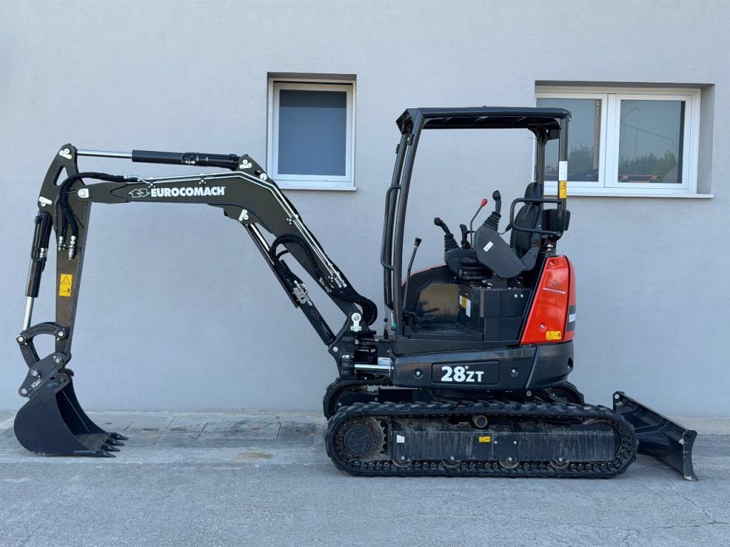 Eurocomach 28ZT Photo 4