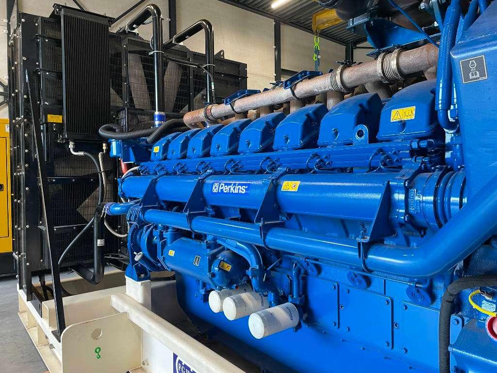 FG Wilson P2500-3 - 2500 kVA Genset - DPX-16035-O Photo 7
