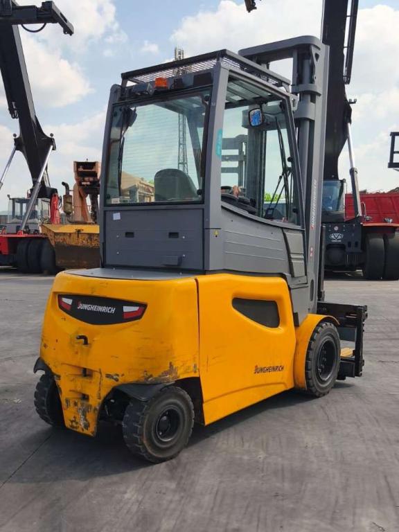 Jungheinrich EFG550S Photo 4