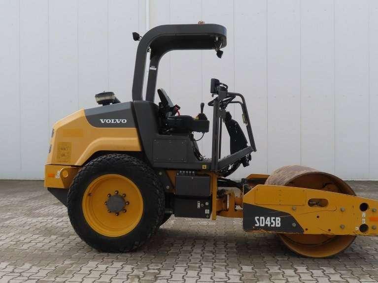 Volvo SD 45 B Photo 1