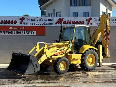 Komatsu WB97R sold by Massucco T. Srl