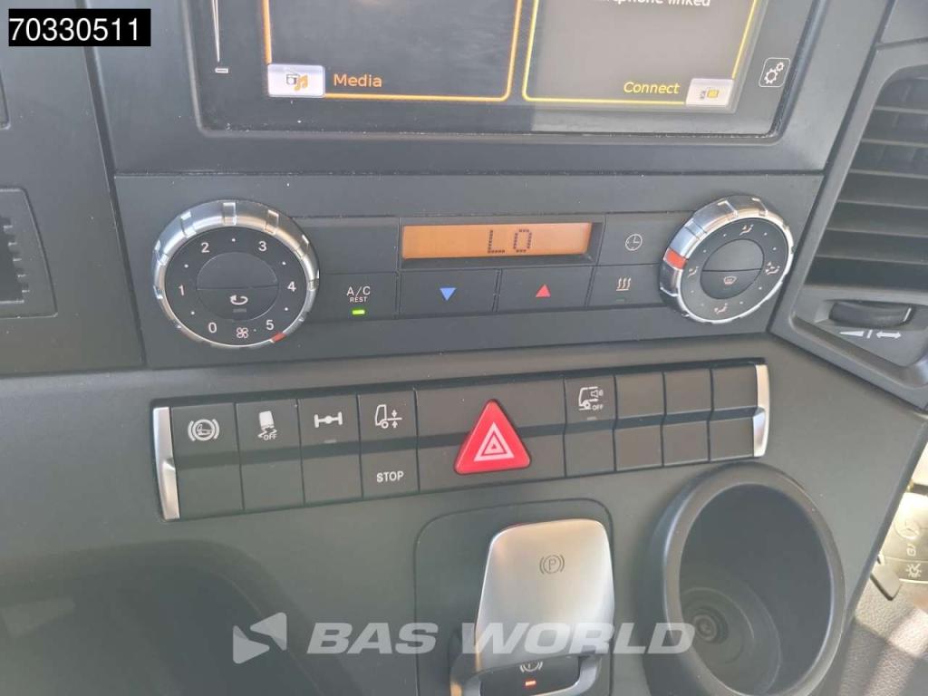 Mercedes-Benz Actros 1851 4X2 BigSpace 2x Tanks M.O.T. Photo 24