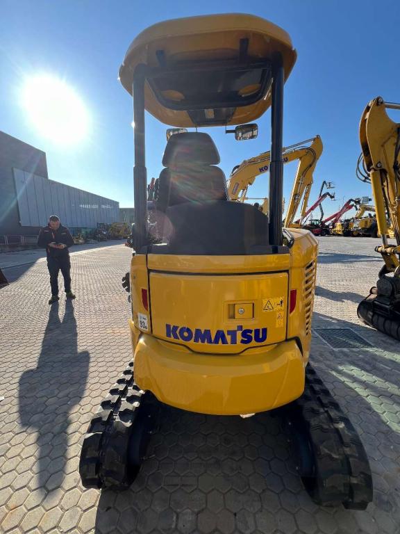 Komatsu PC24MR-5 Photo 6