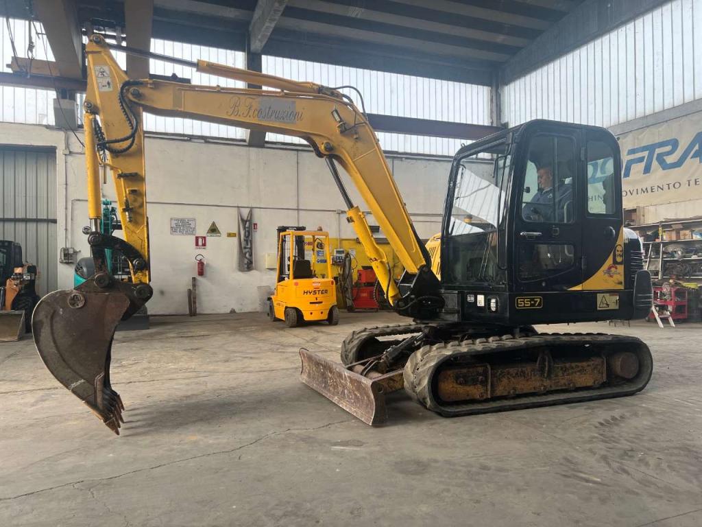 Hyundai Robex 55-7A Photo 2