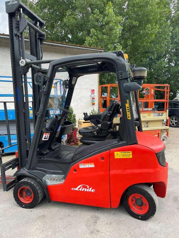 Linde H20D Photo 7