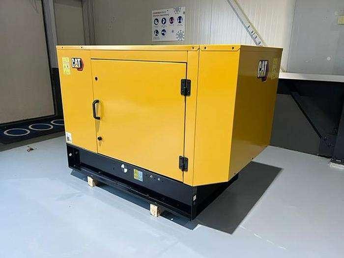 Caterpillar DE 22 E3 Photo 1