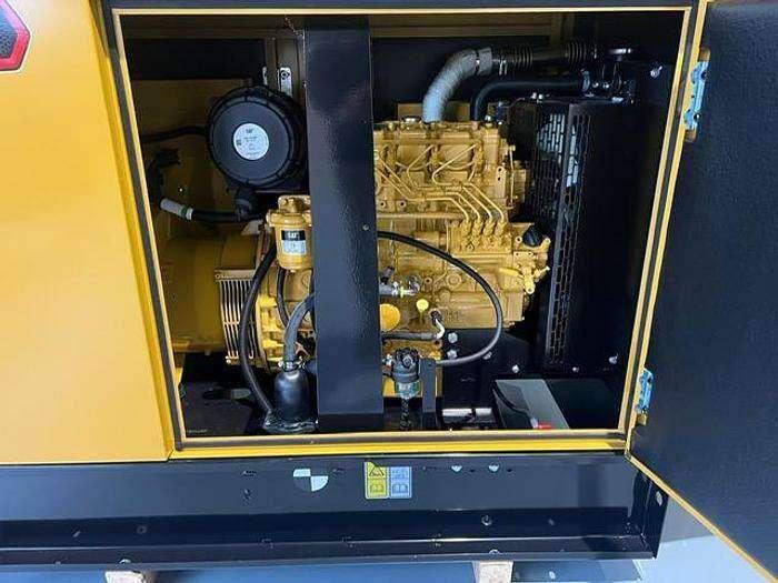 Caterpillar DE 22 E3 Photo 11
