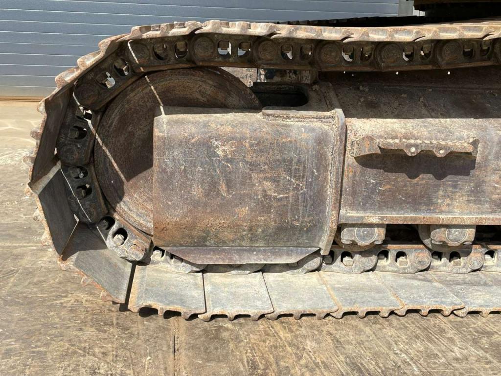 Caterpillar 328D Photo 16