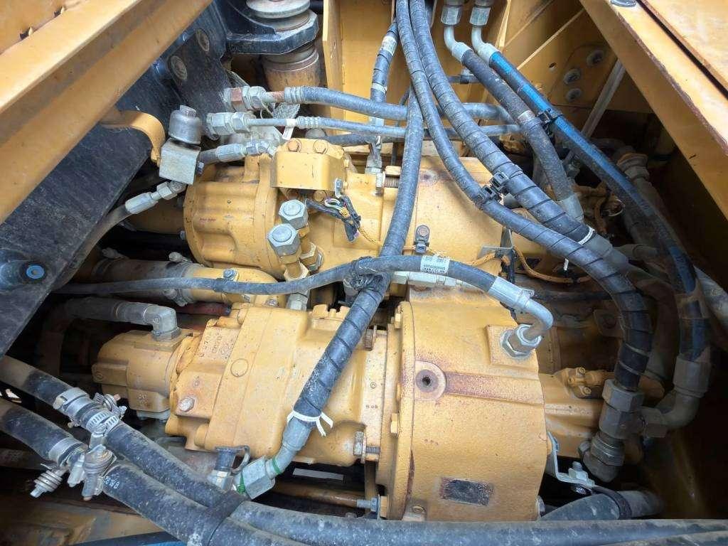Caterpillar 988K XE Photo 18
