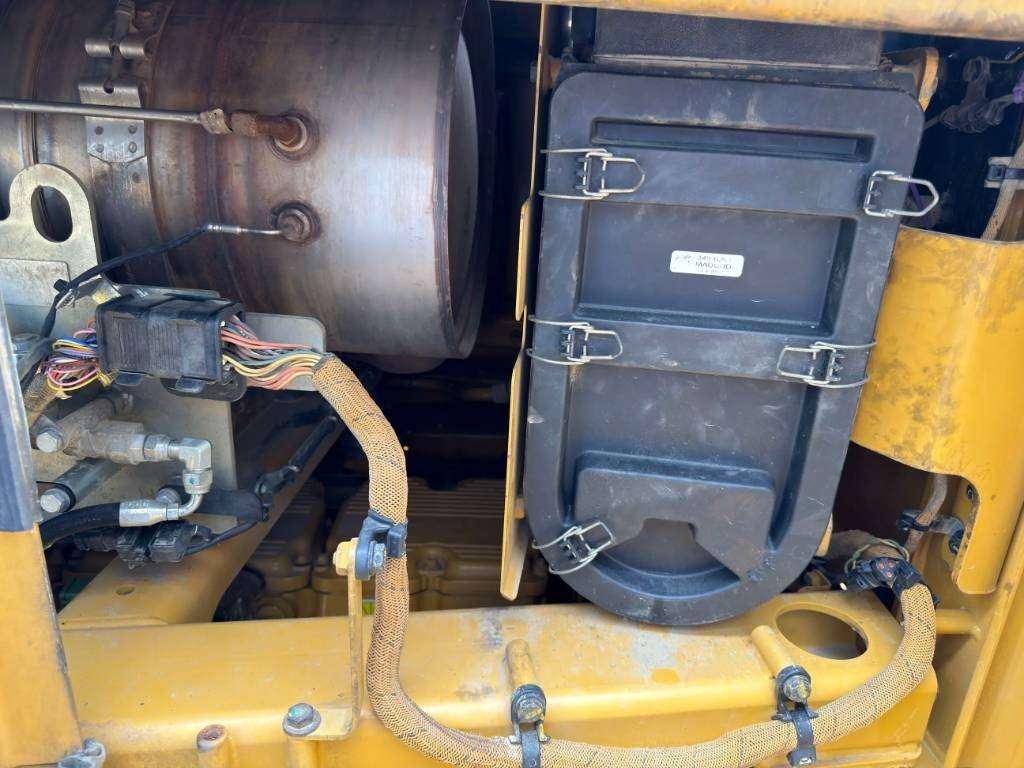 Caterpillar 988K XE Photo 24
