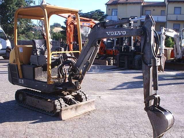 Volvo EC15 Photo 1