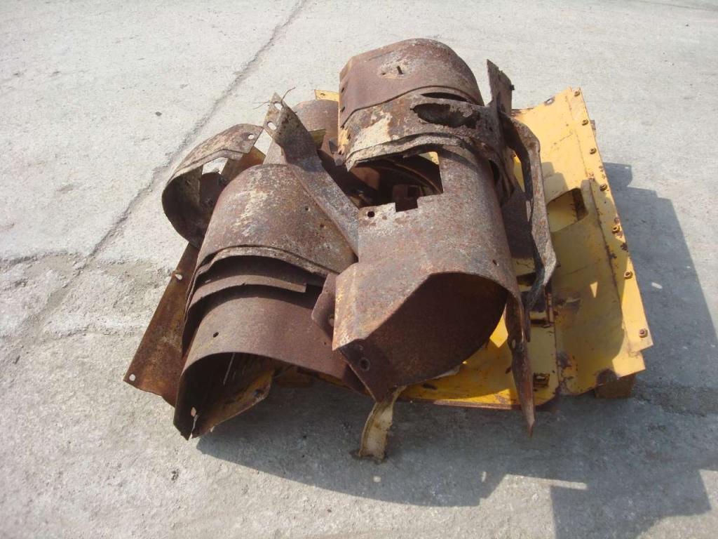 Sump pan for Caterpillar 955 L Photo 5