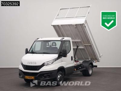 Iveco Daily 35C16 3.0L Kipper Dubbellucht 3,5t Trekhaak Navi Airco Cruise Camera Euro6 Kieper A/C Towbar sold by BAS World B.V.