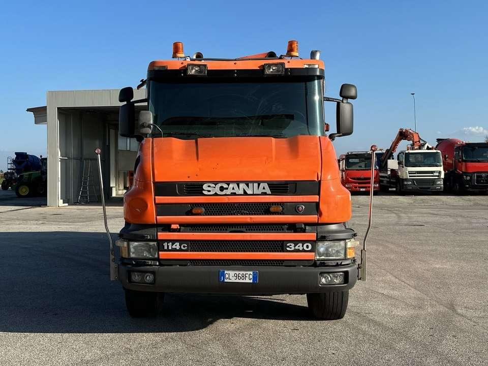 Scania T114 6x4  340CV Photo 18