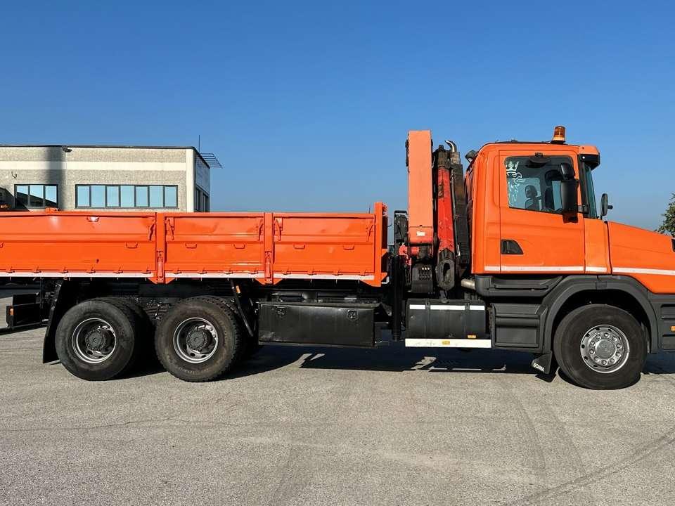 Scania T114 6x4  340CV Photo 19