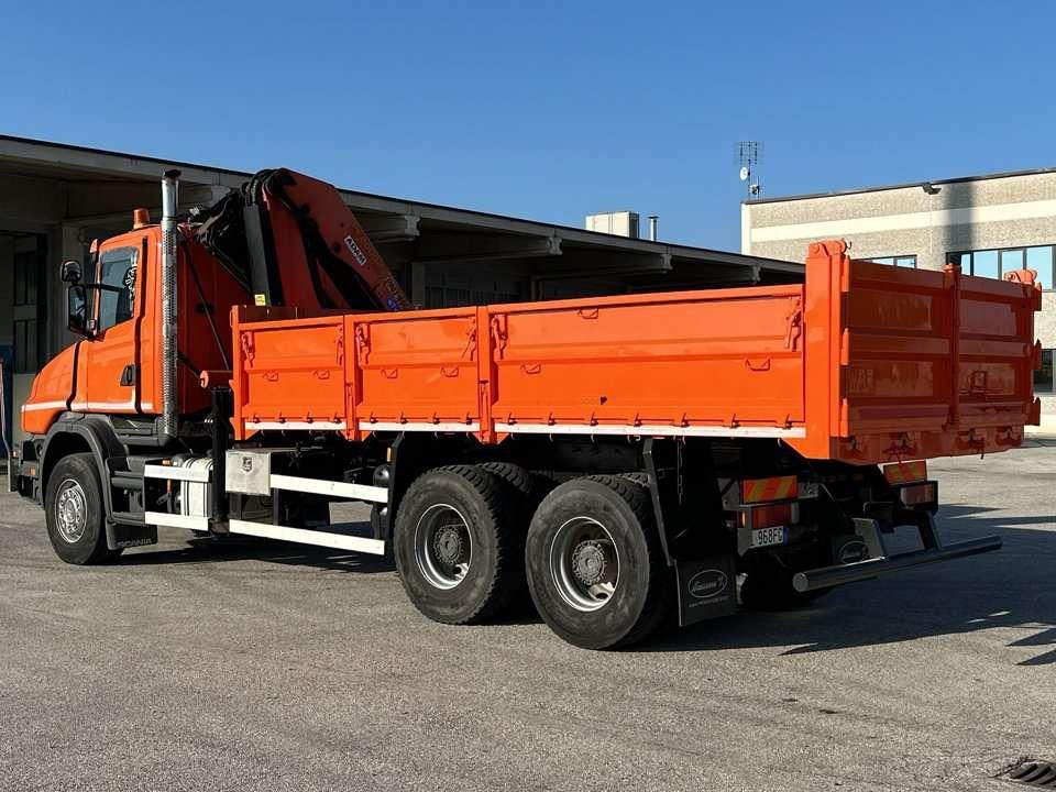Scania T114 6x4  340CV Photo 3