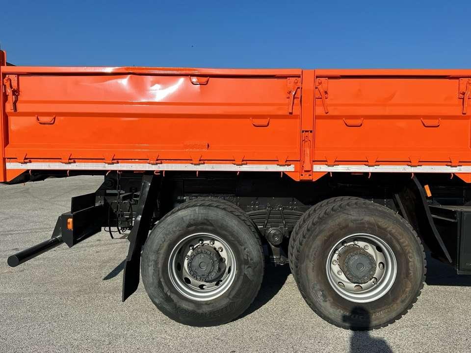 Scania T114 6x4  340CV Photo 6