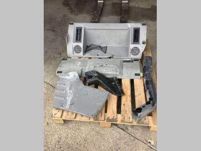 Housing and interior cabin parts for New Holland E 385 sold by Massucco T. Srl Area Ricambi