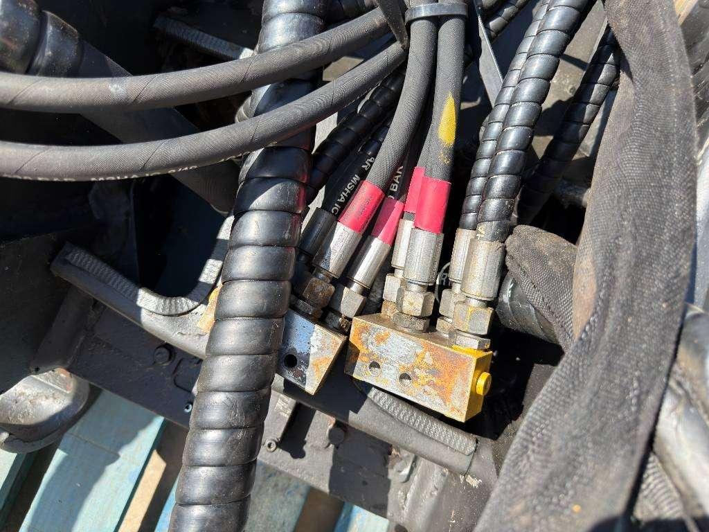 OilQuick OQ70/55 - M318D / 320D / 320E / 320F / 323D / 323E Photo 20