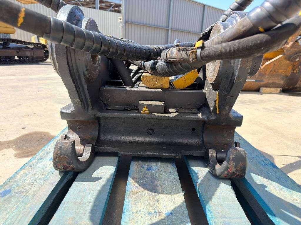 OilQuick OQ70/55 - M318D / 320D / 320E / 320F / 323D / 323E Photo 5