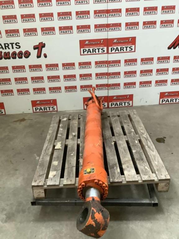 190 serie 6 Penetration piston for Hitachi 190 serie 6 Photo 4