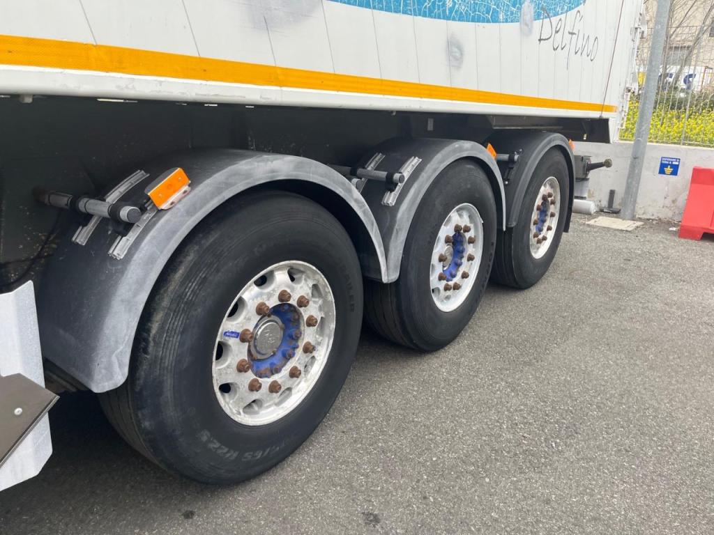 Tecnokar Trailers 44 m3 Photo 4