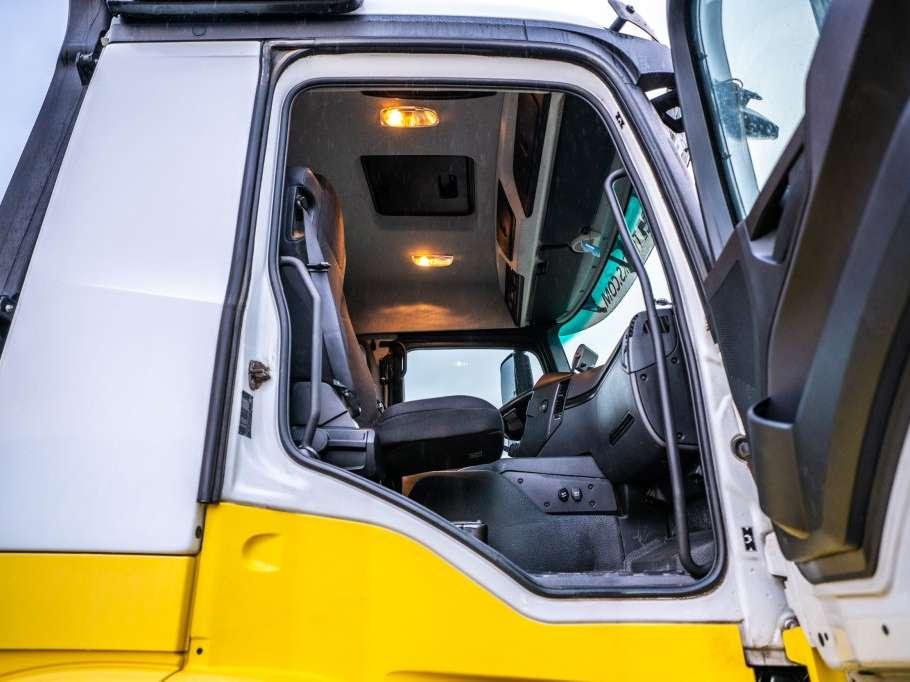 Mercedes-Benz AROCS 2045 AS (cardan) Photo 12