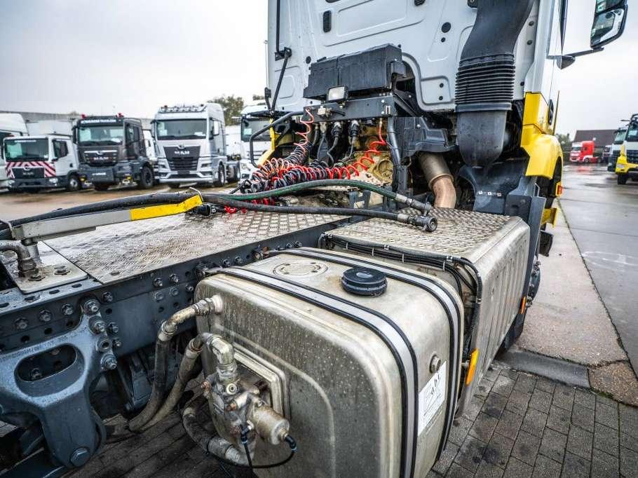 Mercedes-Benz AROCS 2045 AS (cardan) Photo 13
