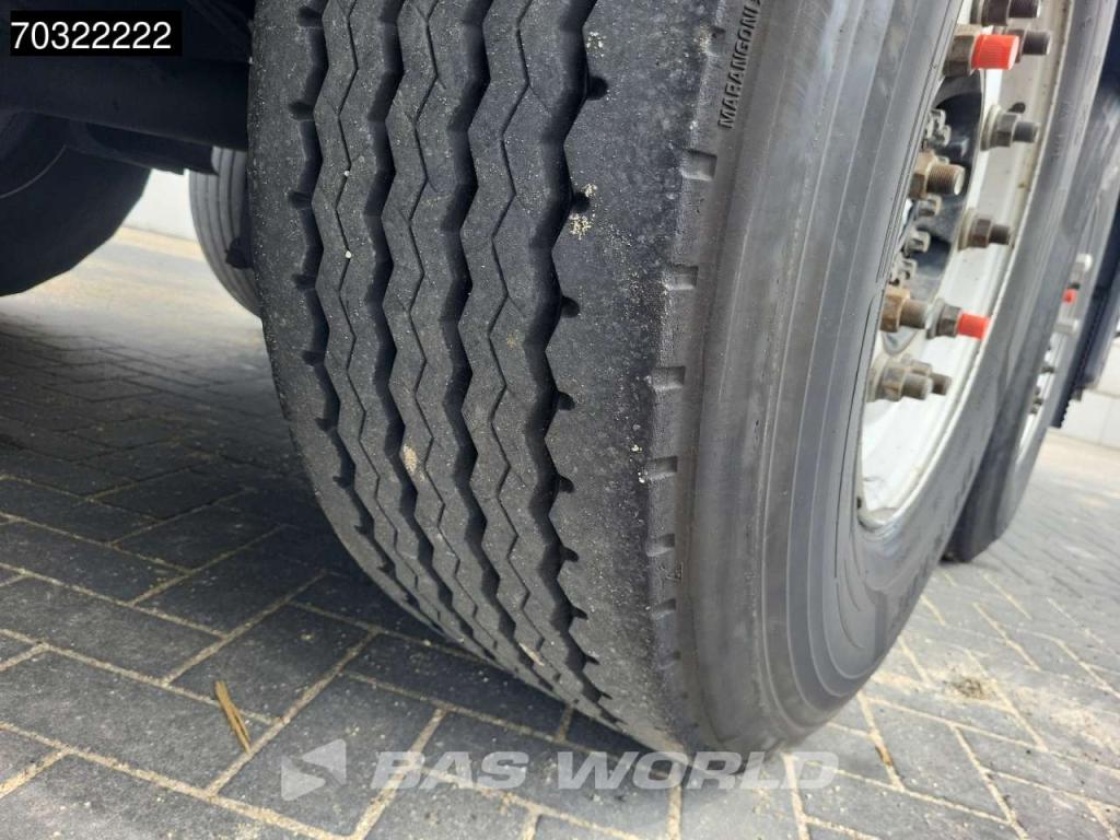 Krone SD Lift Axle Palletkist Anti Vandalism Sliding Roof Photo 14