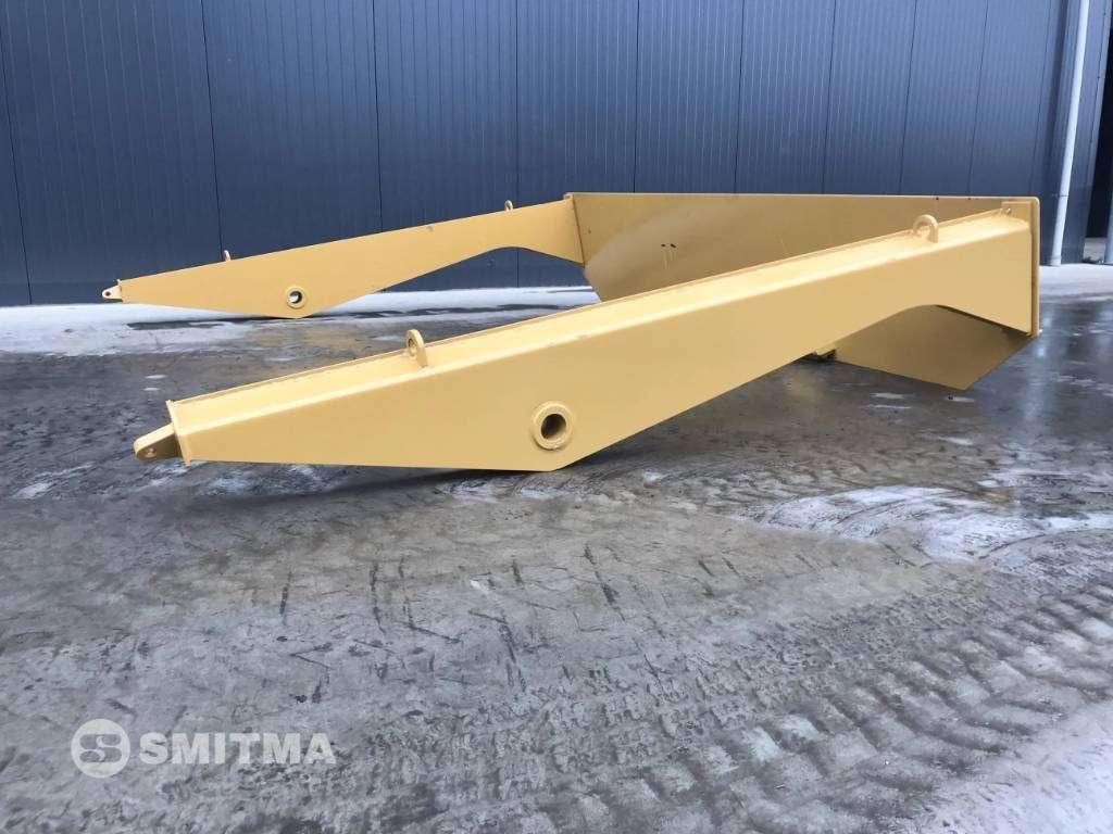 Rear hatch for Caterpillar 735B Photo 5