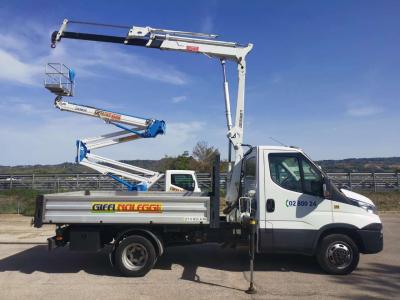 Iveco 35c12 Photo 1
