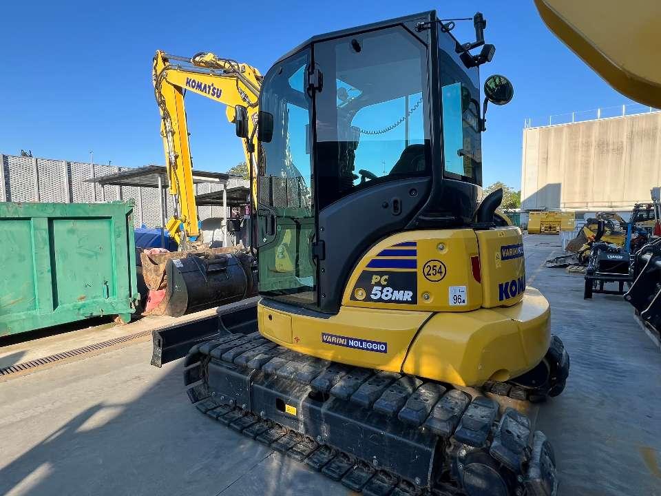 Komatsu PC58MR-5 Photo 5