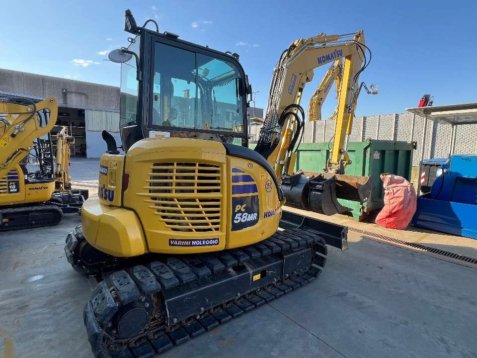 Komatsu PC58MR-5 Photo 8