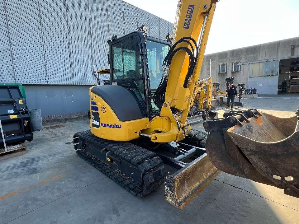Komatsu PC58MR-5 Photo 9
