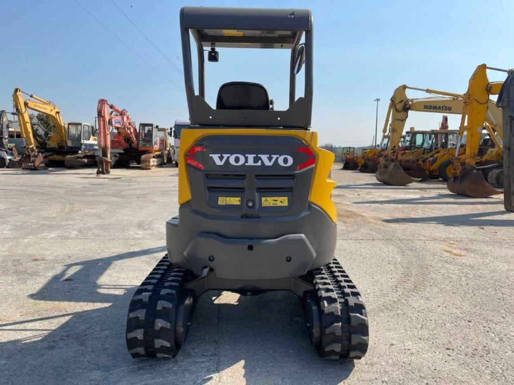 Volvo ECR25D Photo 4