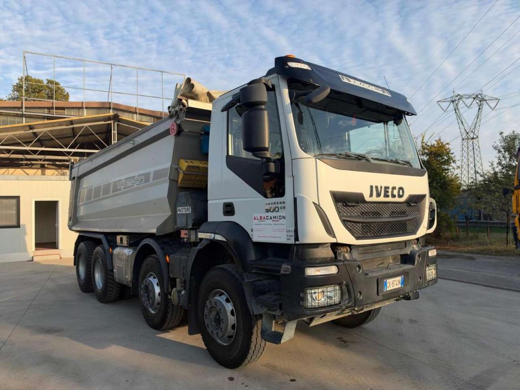 Iveco Trakker 500 Photo 1