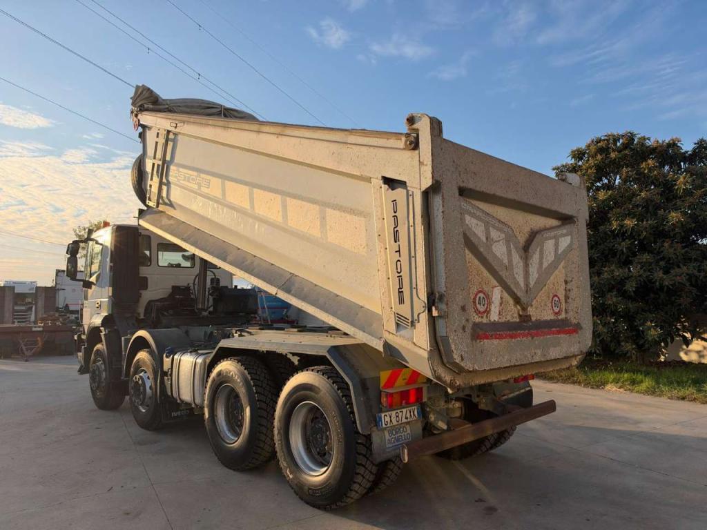 Iveco Trakker 500 Photo 13