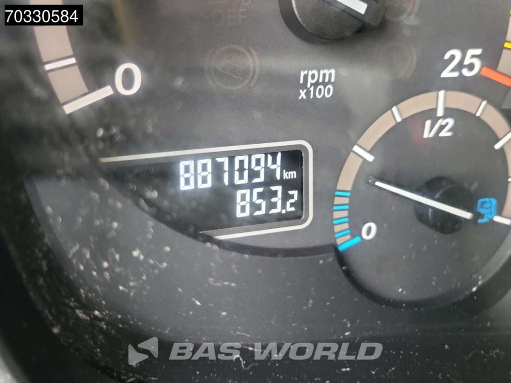 Mercedes-Benz Actros 2540 6X2 Photo 29