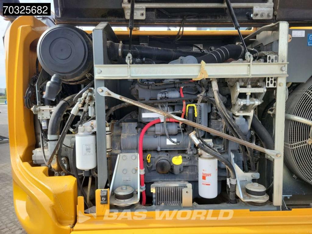 Liebherr R914 K STD Photo 16