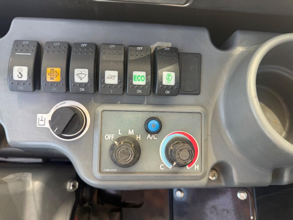 Yanmar VIO57 Photo 10