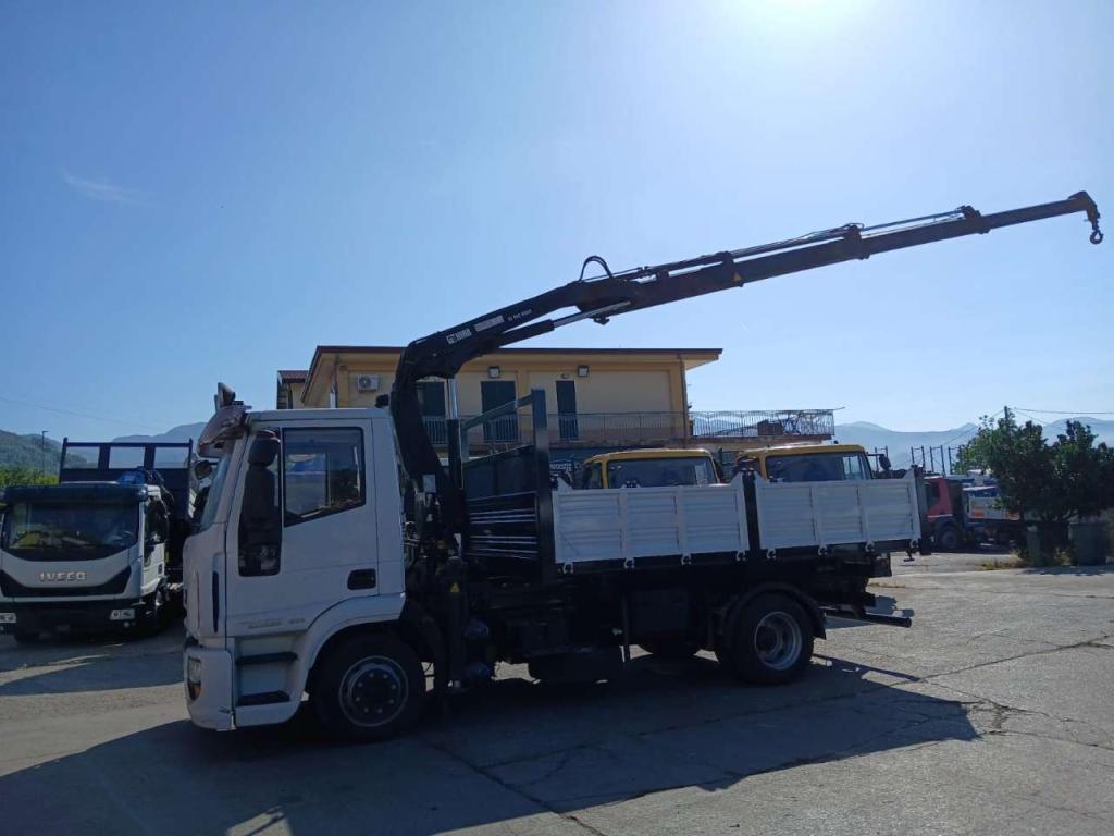 Iveco EUROCARGO ML120E28 Photo 26
