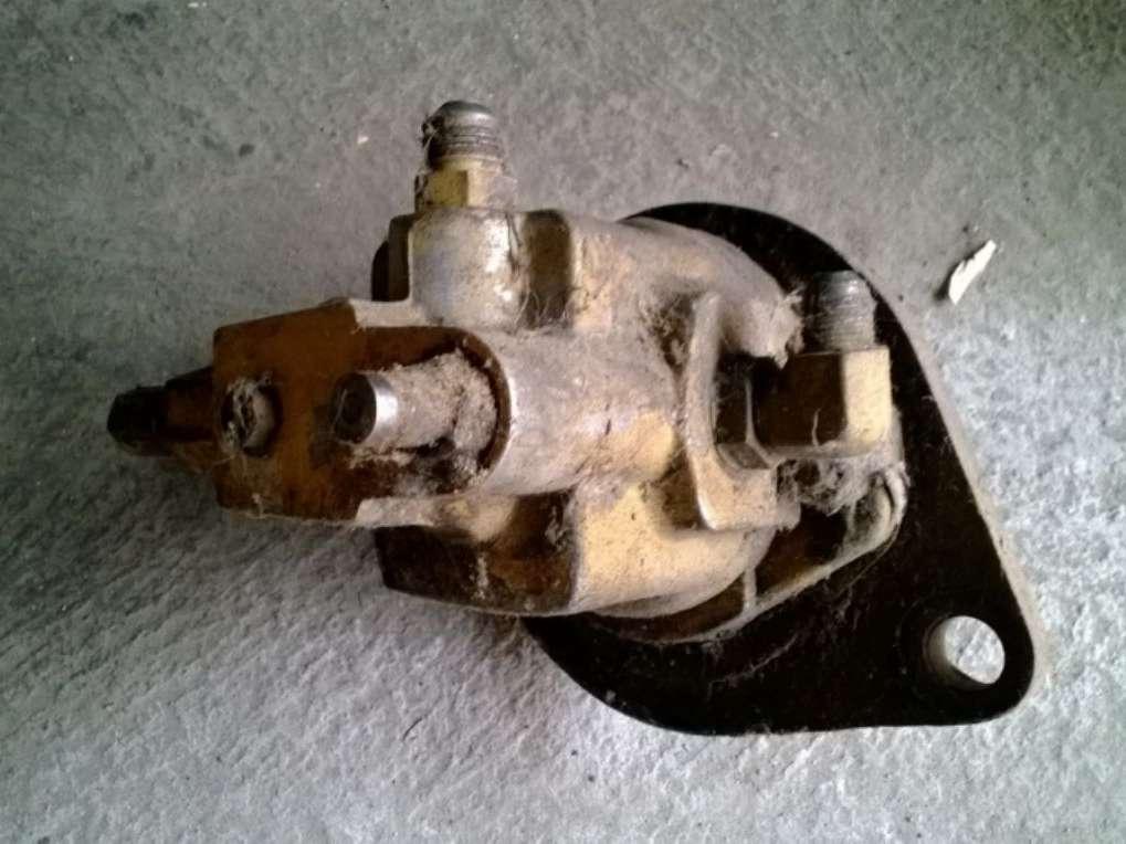 Servo for Caterpillar 963 Photo 1