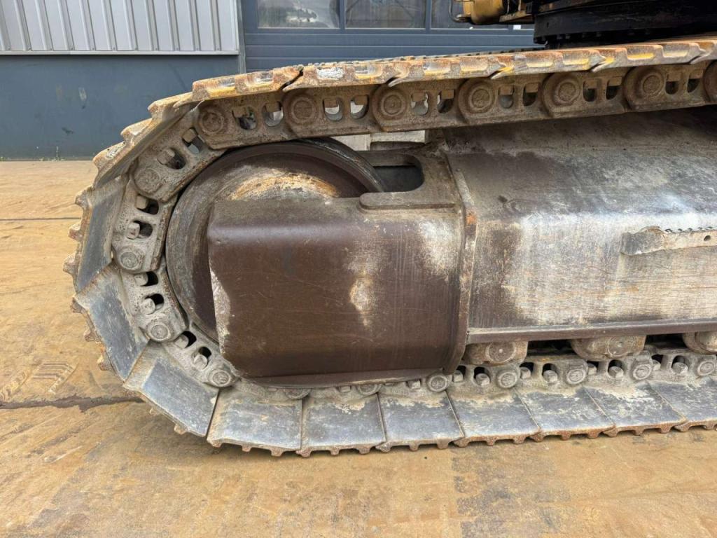 Caterpillar 336D Photo 9