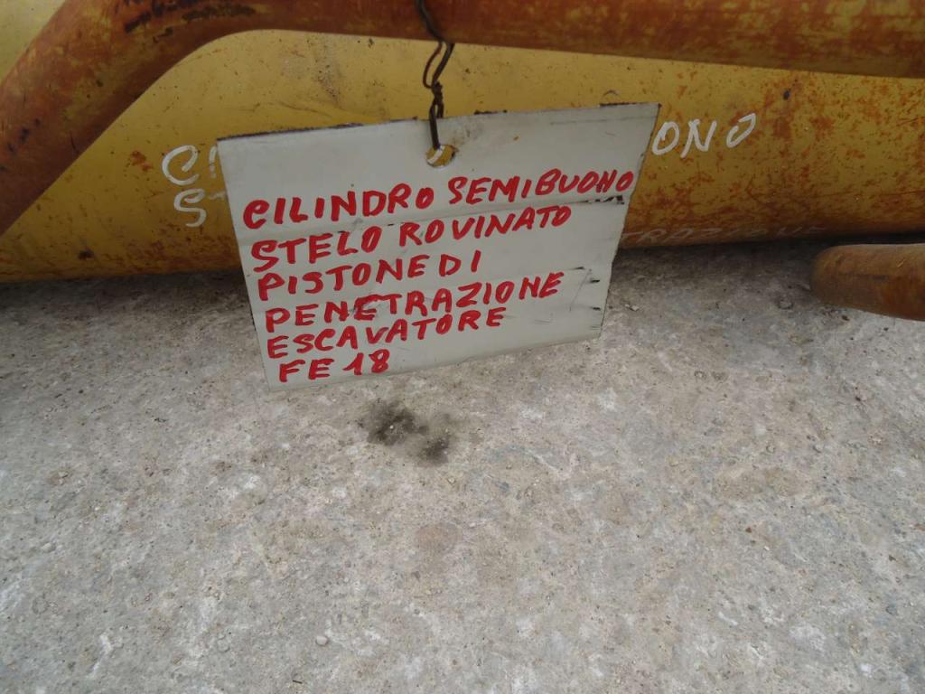 Penetration piston for Fiat Allis FE18 Photo 4