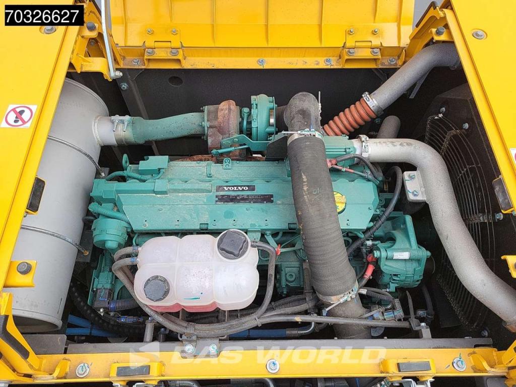 Volvo EC300 D L Photo 25