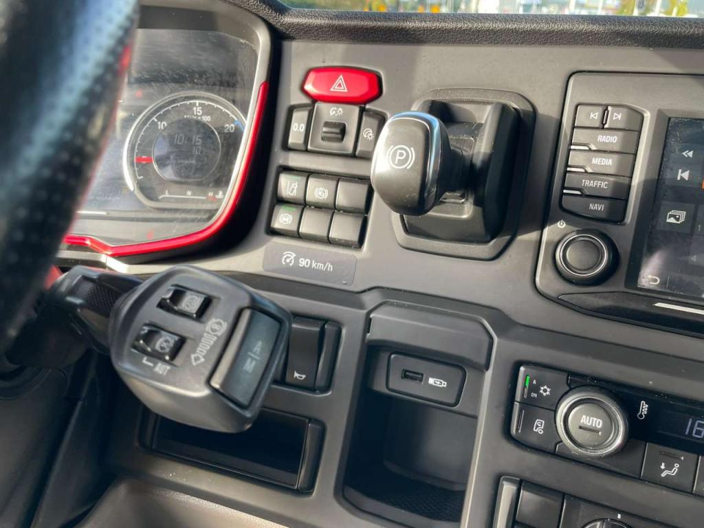 Scania R 730 A6X4NZ Photo 27